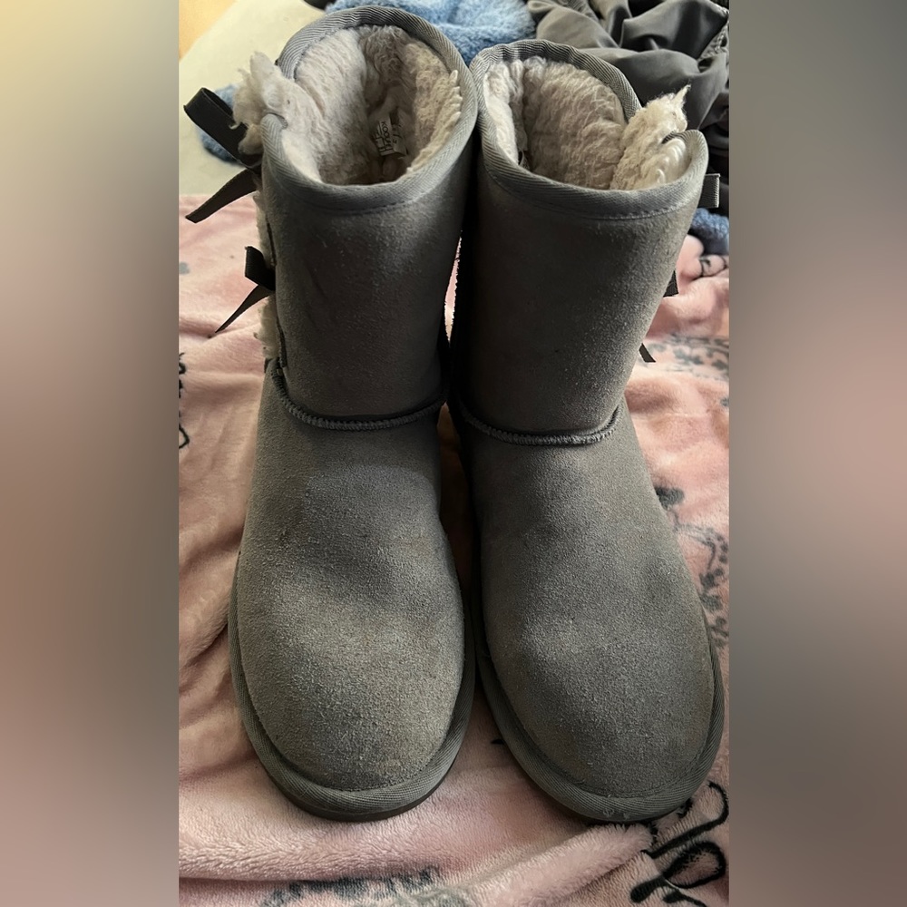 Kolaburra boots